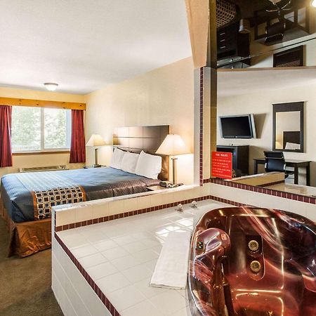 Rodeway Inn Coeur D'Alene Exteriör bild
